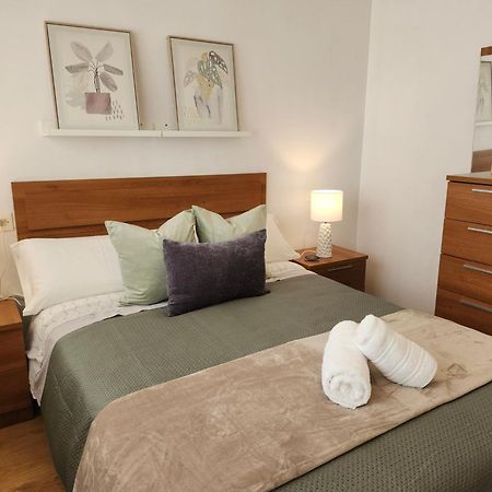 Laxe Piso Sol - Wifi Y Netflix Apartment Bagian luar foto
